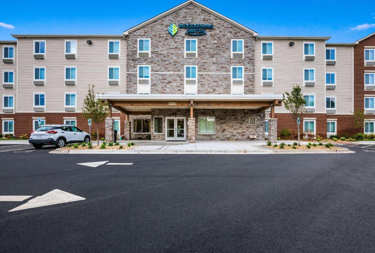 Woodspring Suites Elgin - Chicago Bagian luar foto