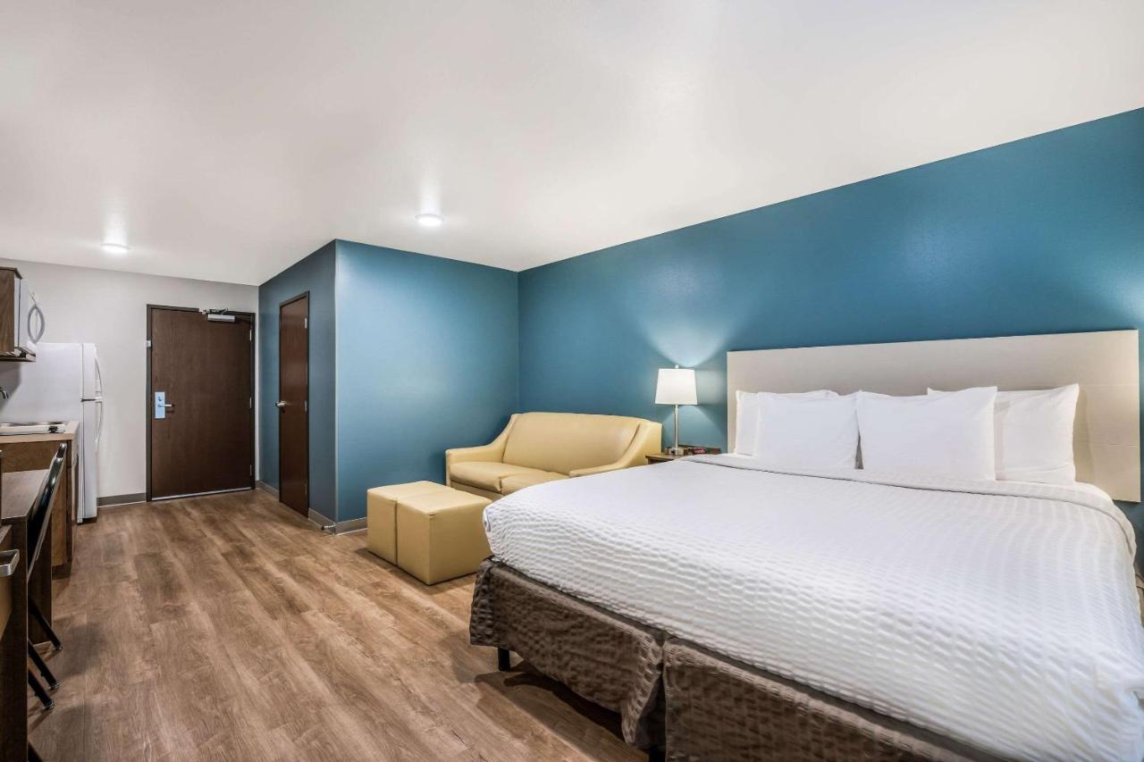 Woodspring Suites Elgin - Chicago Bagian luar foto